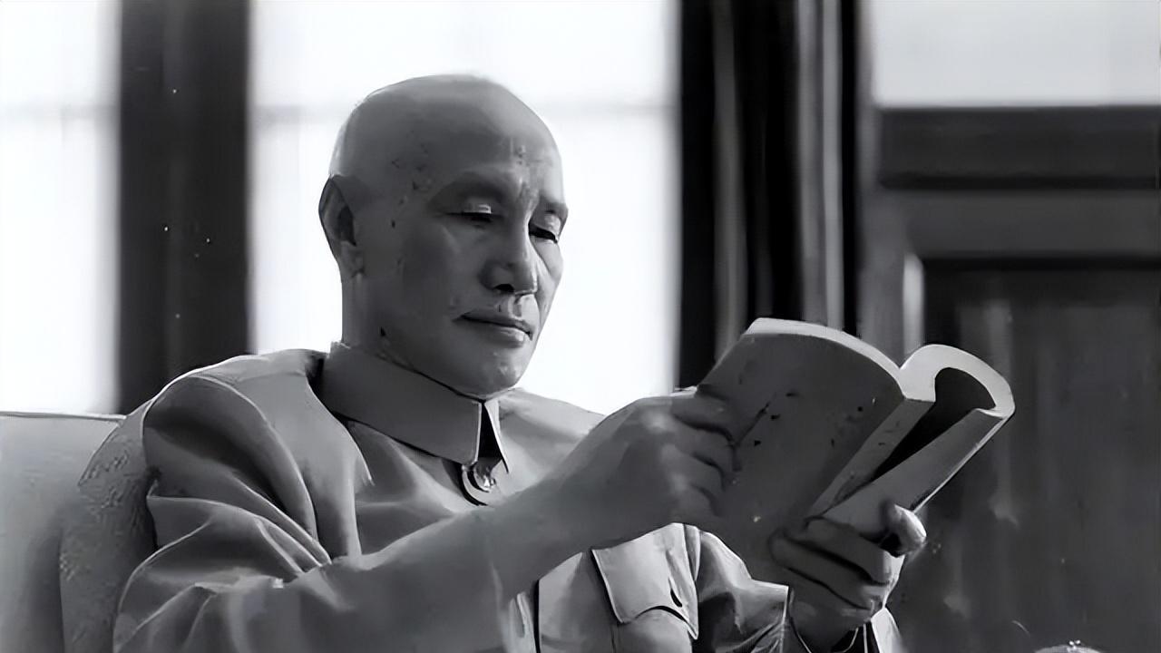 1975年老蒋过了最后一个春节，当时他致电北京，希望解决一桩心事