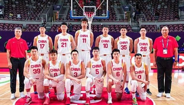 男篮亚洲杯赛事终章！5赢家3输家现身，中国队、约旦队位列其间