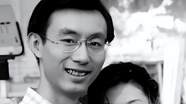 张译妻子钱琳琳：带着儿子二婚“下嫁”，19年后才知她嫁得有多值