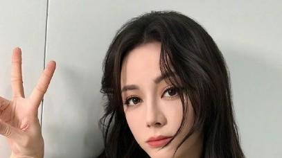 迪丽热巴的病，到底是身体的警报，还是流量的剧本？