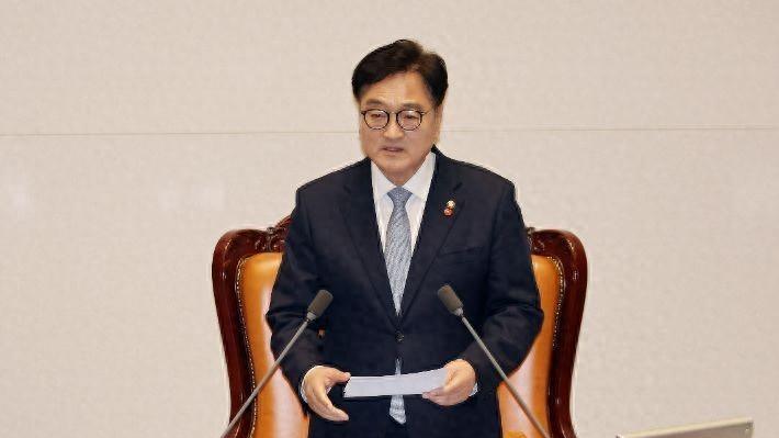 韩国政治地震：韩德洙的“宪法挑战”与国民的失望