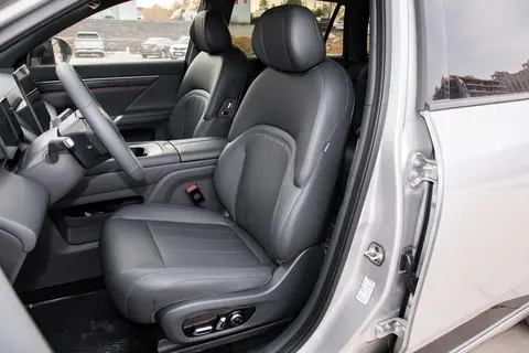 2026款东风奕派eπ008五座版：安全+智能+舒适，16万级新能源SUV