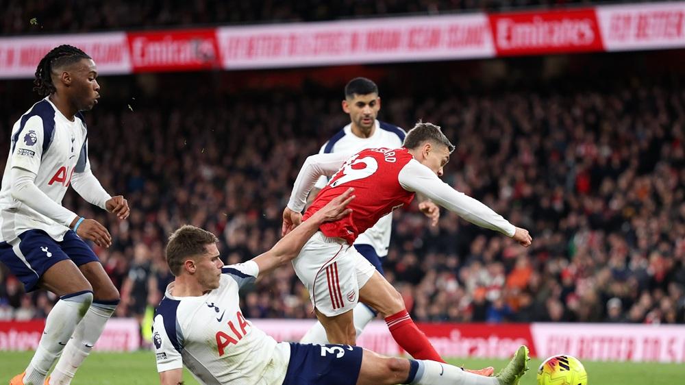 特罗萨德伤病最新情况，恐无缘伦敦德比！欧冠进球双锋谁能代替？