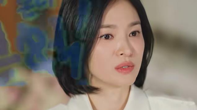离婚后宋慧乔首上综艺节目，谈前夫宋仲基，感叹：这5年有点痛苦