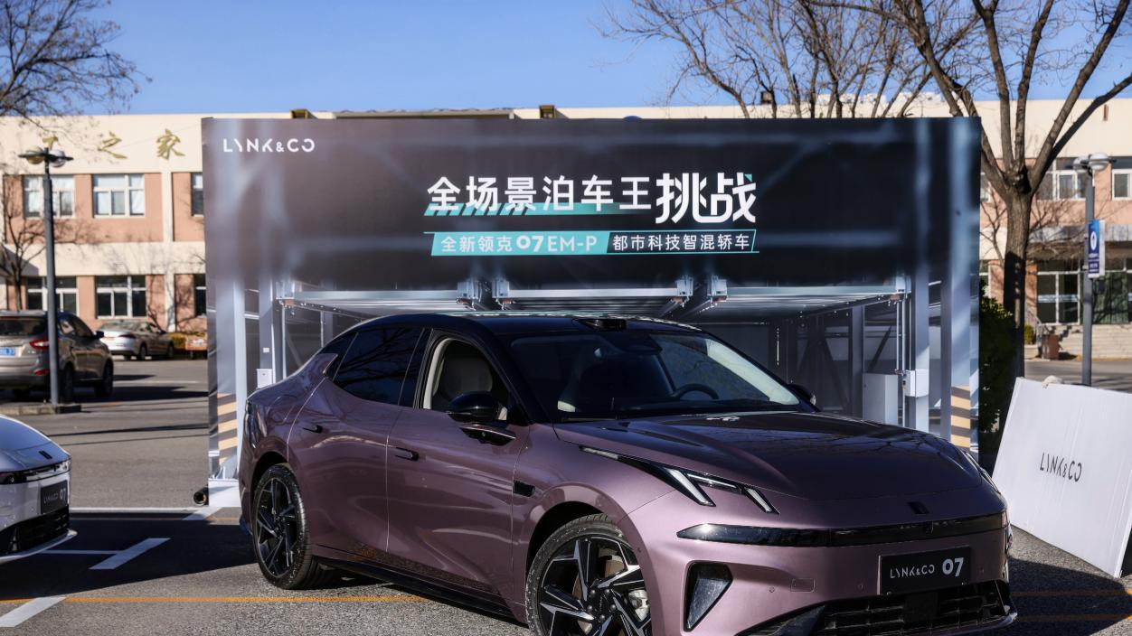 实测封神！全新领克 07 EM-P 全场景泊车，窄路斜列都没在怕的