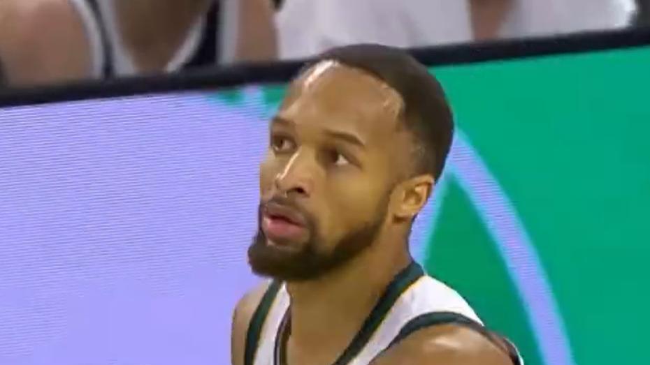 辽宁90-79逆转NBL合肥狂风，杰隆布朗拿到21分，杨鸣赛后提到弗格