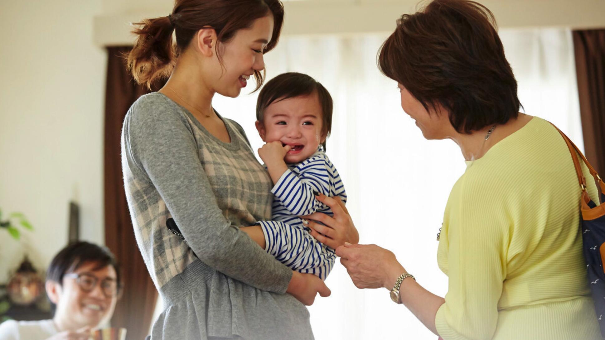 儿子瞒着我给亲家买房，我得知消息后想要问个明白，老伴：沉住气