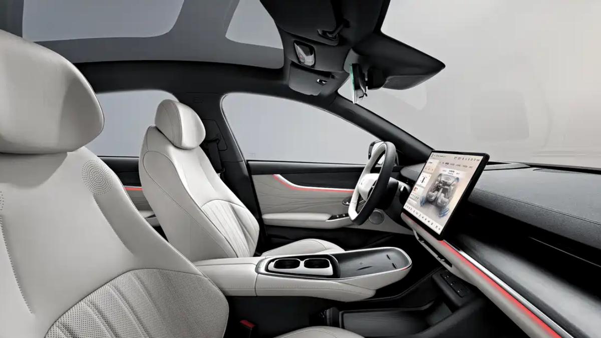 长安启源A07焕新升级，权益价12.99万起，超长纯电续航730km