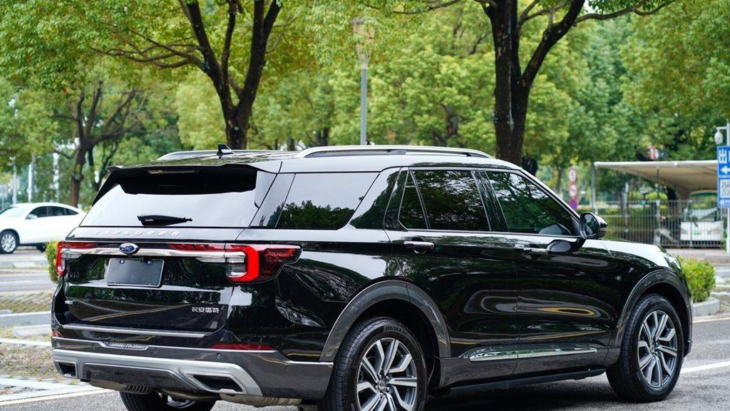 福特探险者拖挂套件上线，最大牵引力2.3吨，户外拓展能力强化