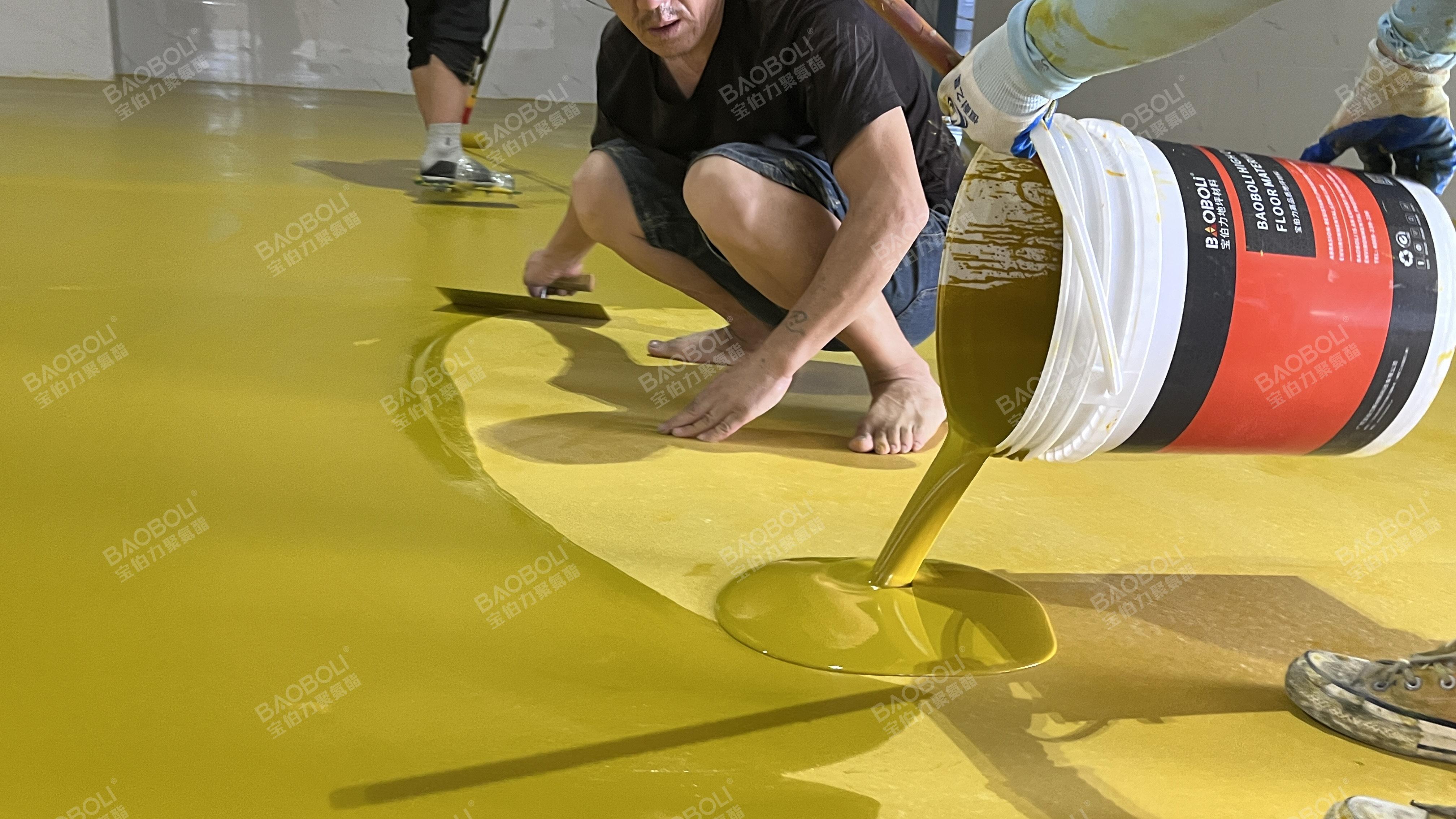解决化工车间地面耐腐蚀、抗冲击难题——水性聚氨酯砂浆地坪方案