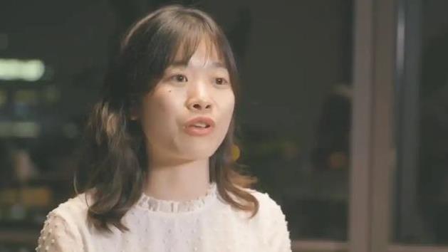 雷军亲自挖人，95后天才AI少女，年薪千万！