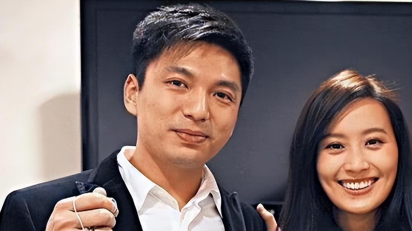 豪门梦碎！她因无法生育被扫地出门，二婚老外，儿女双全笑傲人生