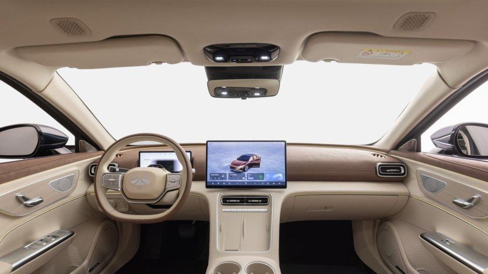 以安全为盾，以价值为矛，风云A9L冲击高端豪华市场