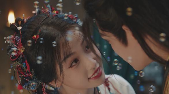 《永夜星河》中欺骗观众的穿帮镜头，网友：导演你过来，我不打你