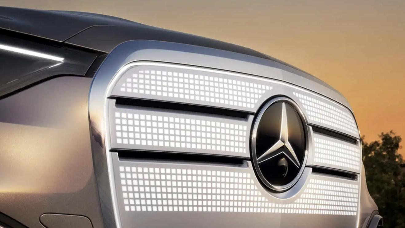 全新奔驰GLC系列来了，大幅升级外观，配空气悬架