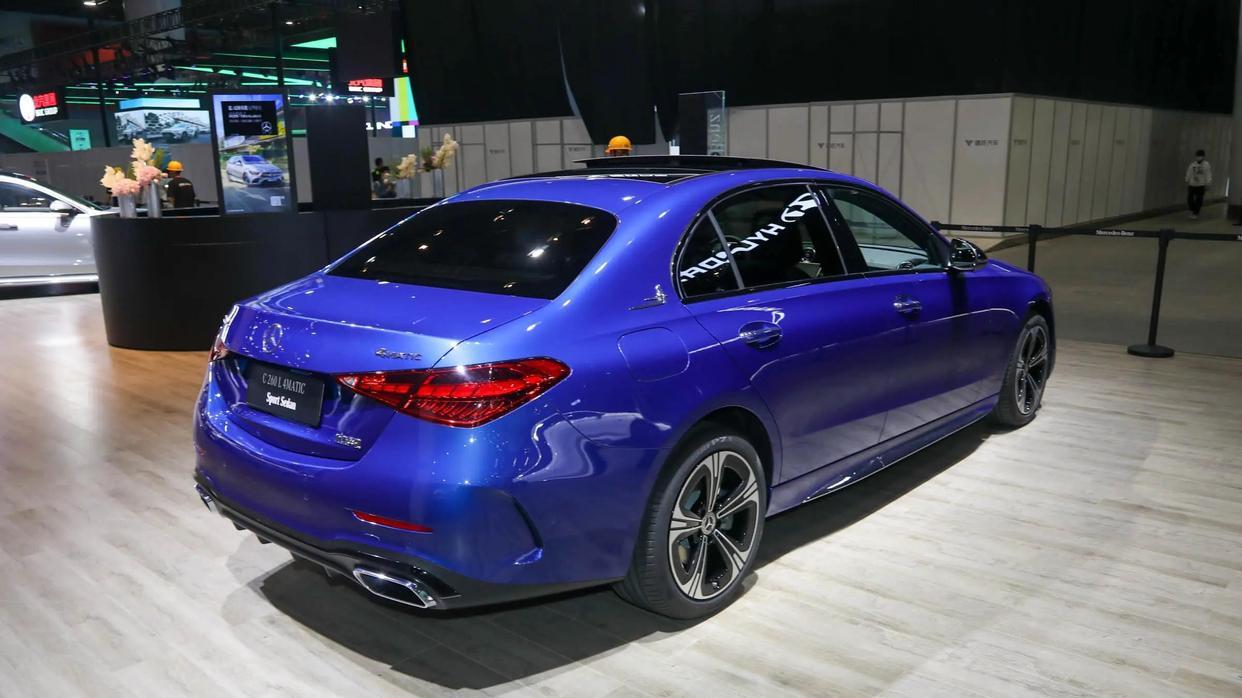 我换了4辆车以后，才明白家用车买高配或低配划算，都是真心话