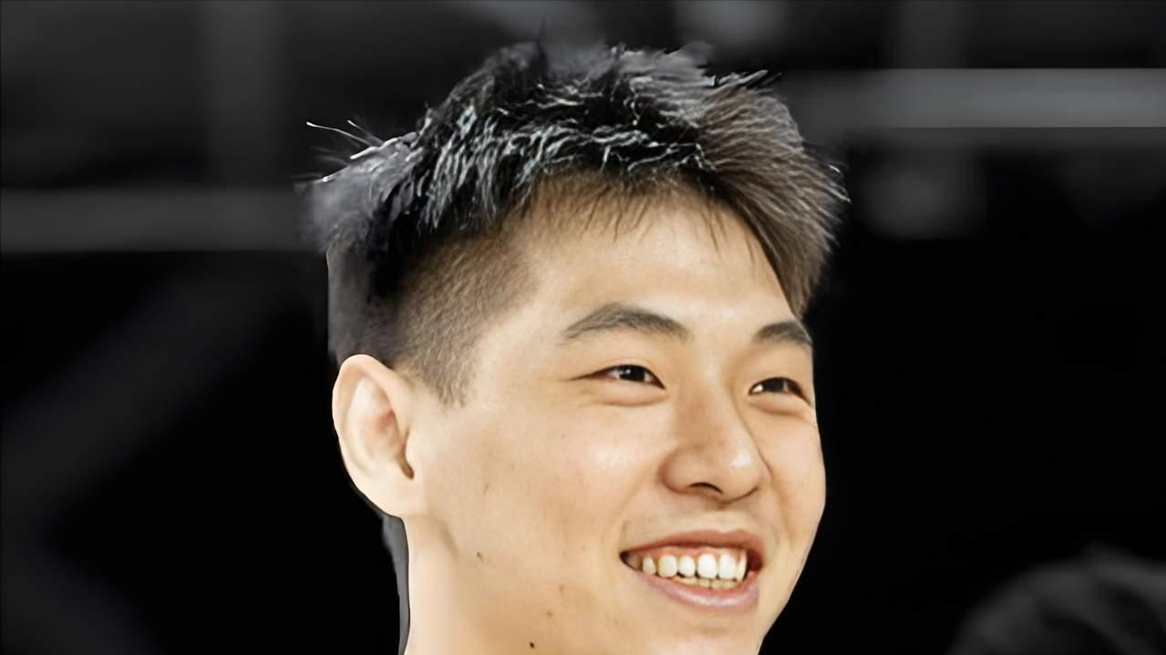 广东男篮赚大了！崔永熙复出，徐杰15中14，萨林杰盛赞杜锋