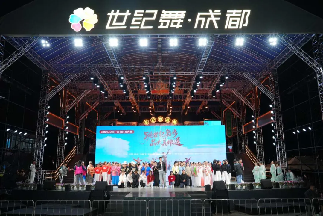 运动+追剧=王炸！“跟着微短剧去运动”才是新潮流天花板！