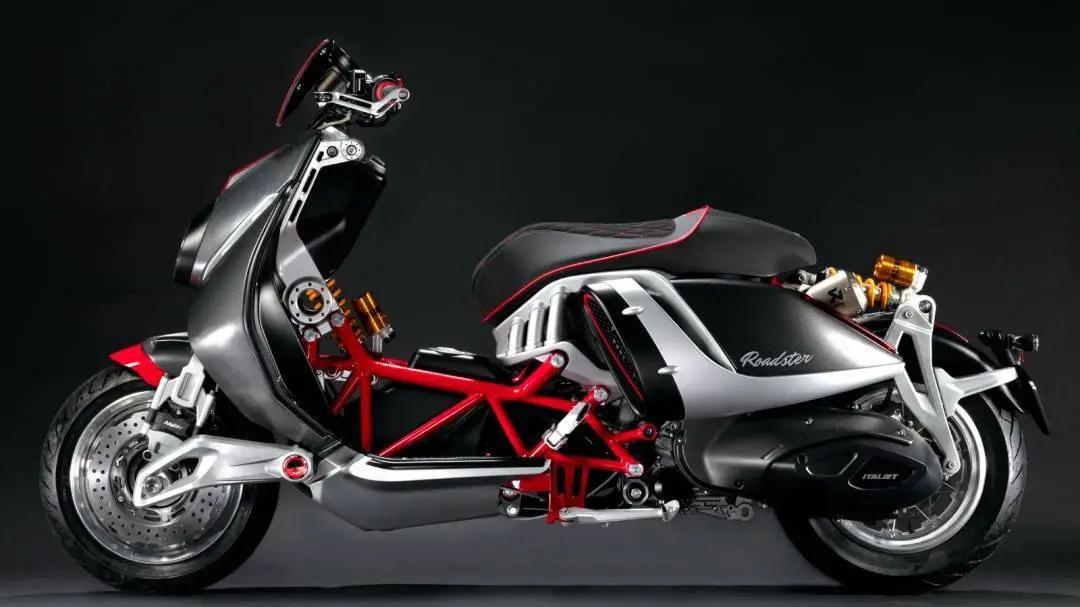 它是“懒人神器”！意塔杰特400，复古元素与机械美学的碰撞