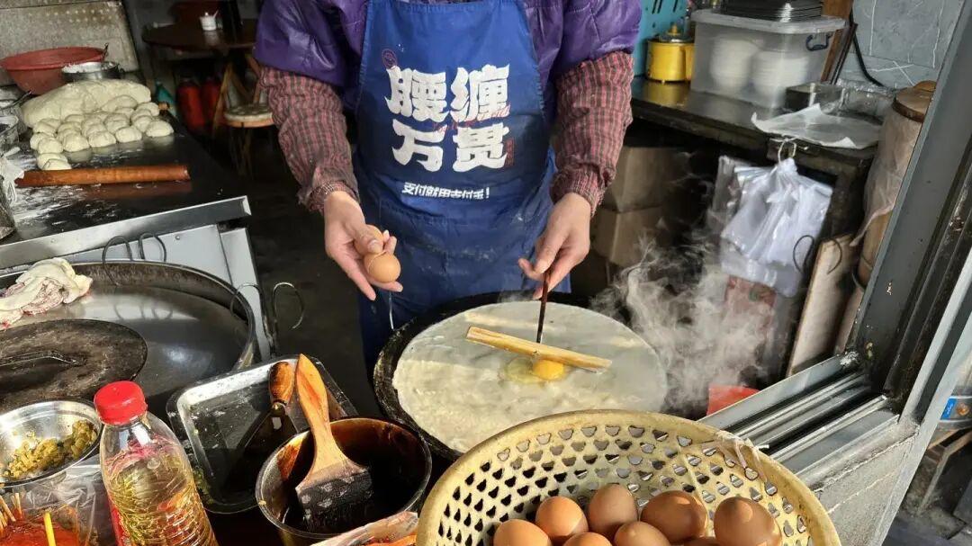 “极致性价比”卷入早餐赛道，蜜雪冰城会成全国早餐龙头品牌么？
