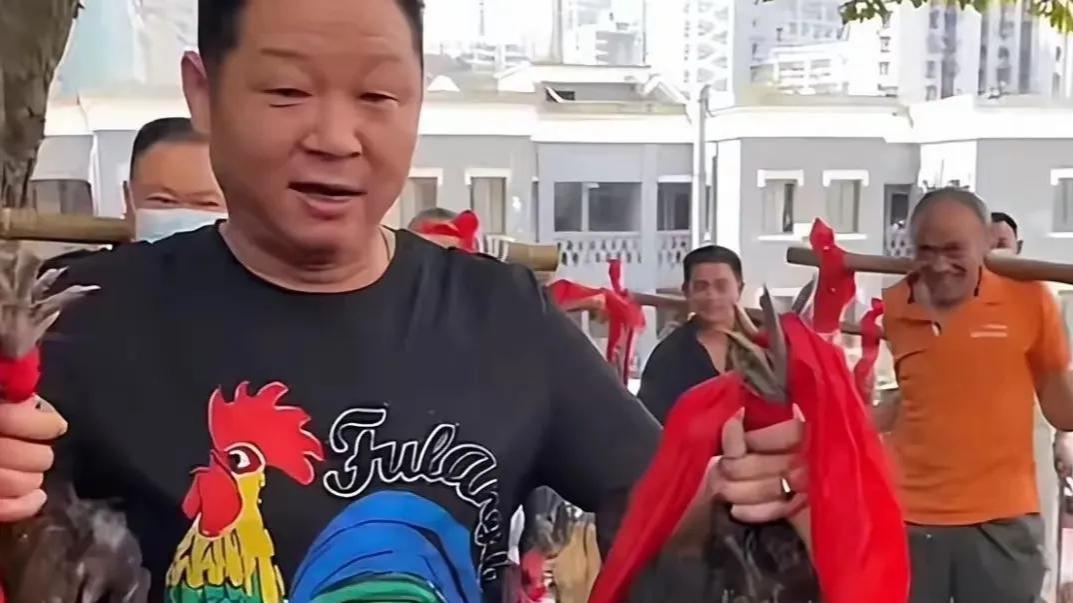 “三德子”赵亮：放弃演绎生涯，走进深山带领相亲们养鸡致富