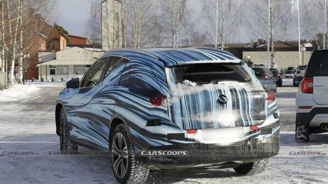 最新家族风格，全新奔驰GLC电动版谍照曝光