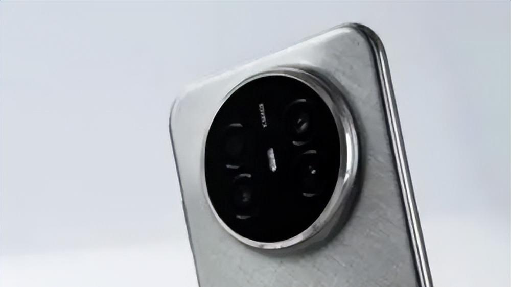 华为顶不住了，512GB+6500mAh+IP69防水，旗舰新机无奈跌至新低