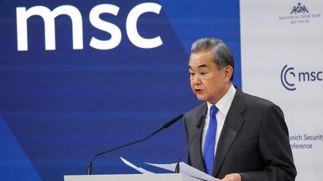 当着100多国的面，王毅外长用四个字，为中美关系划出红线