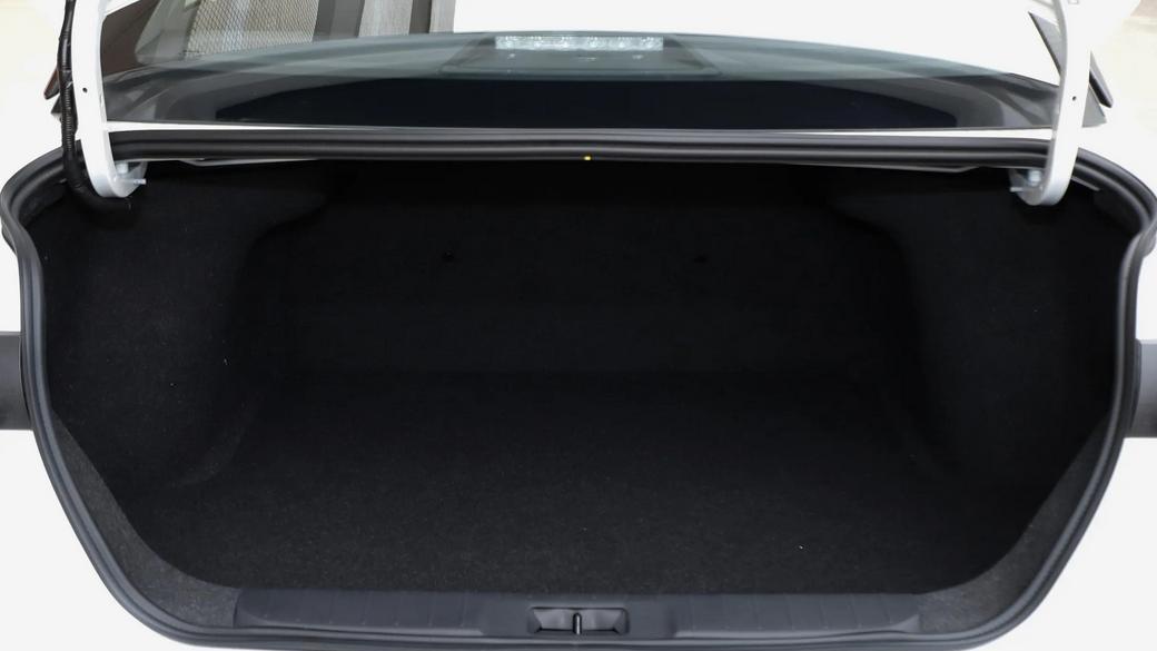 用车成本经济，动力系统丰富，深度解析日产轩逸三个系列优缺点