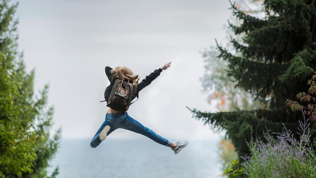 善用技巧，让你吸引力翻倍，暧昧期10个超实用聊天话题快收藏！