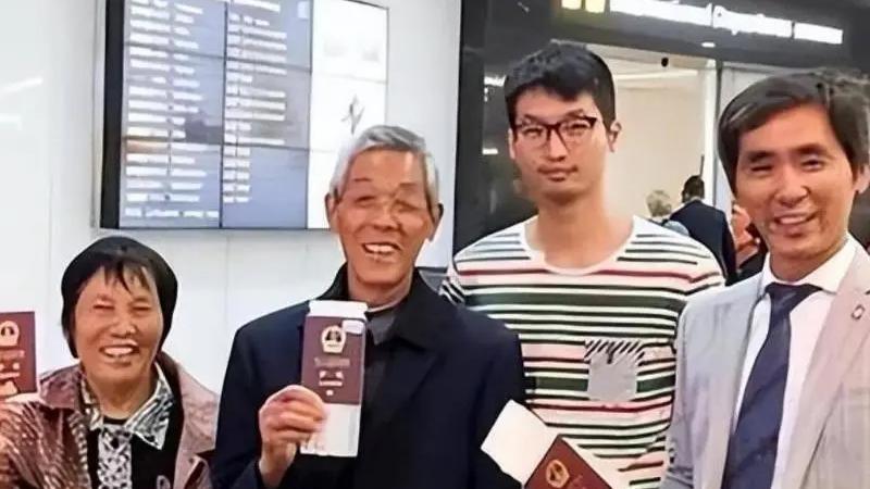 北大高材生，瞒着母亲带病危父亲环澳88天，这趟旅程究竟改变了什么？