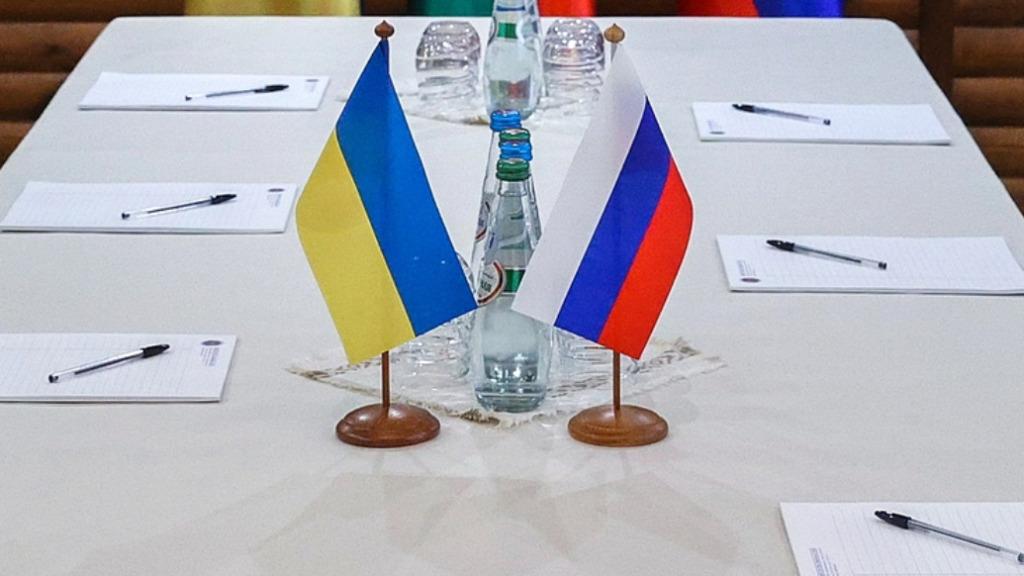 俄乌和平草案从28点缩水到19点，战场僵局逼出“缩水版”和平？