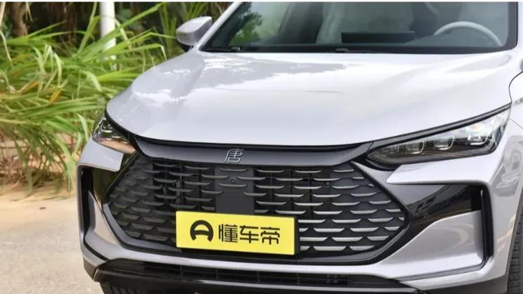 17.98万起售！搭载第五代DM混动技术，2025款比亚迪新车上市，Model Y对手来了！