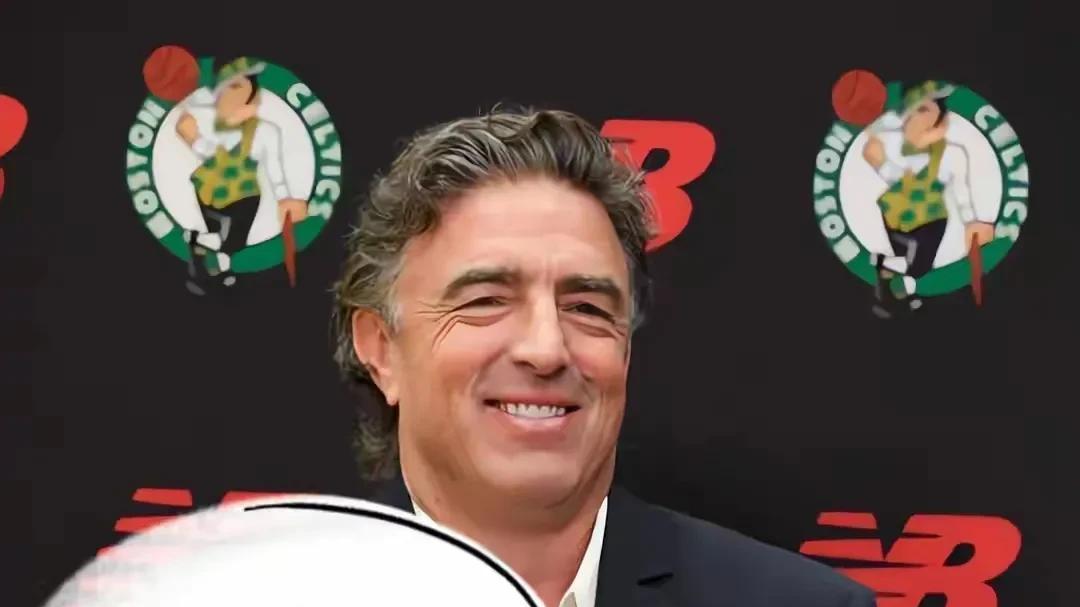 球星一年挣得比老板还多。还得大城市才能养起这么贵的球星