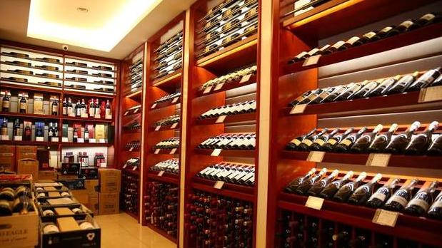 都是老街坊：县城烟酒店的 5 个社区黏性提升招，别让熟客变过客