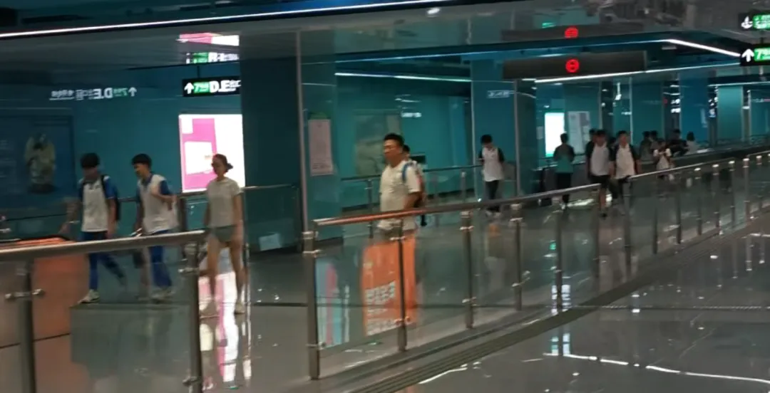 今晚，广州宣布全市停课！家长的天塌了......