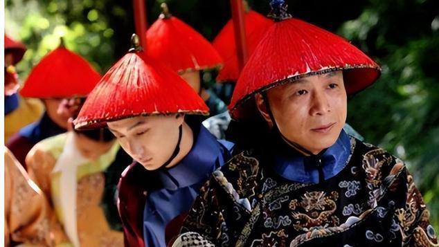 太监把“傻子”推上皇位，傻子下的第一道圣旨，就让太监叫苦不迭
