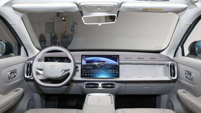 买车不将就！这款SUV续航600km，配激光雷达+8295芯片，10万出头