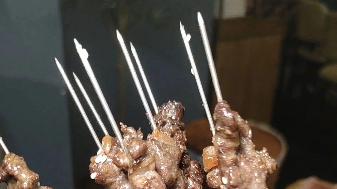 西安人想吃牦牛肉不用去青海西藏，在这家馆子就可吃到各种牦牛肉