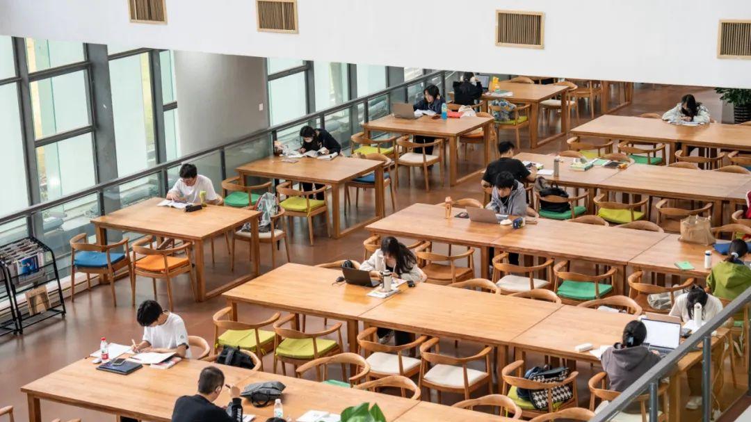 深圳信息职业技术大学怎么样？把深圳产业优势，变成职场底气！