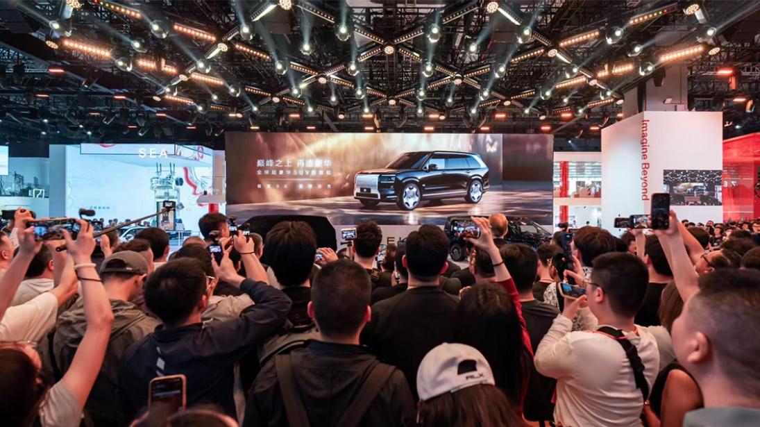 极氪科技用实力诠释什么叫 既要金山银山，更要绿水青山！