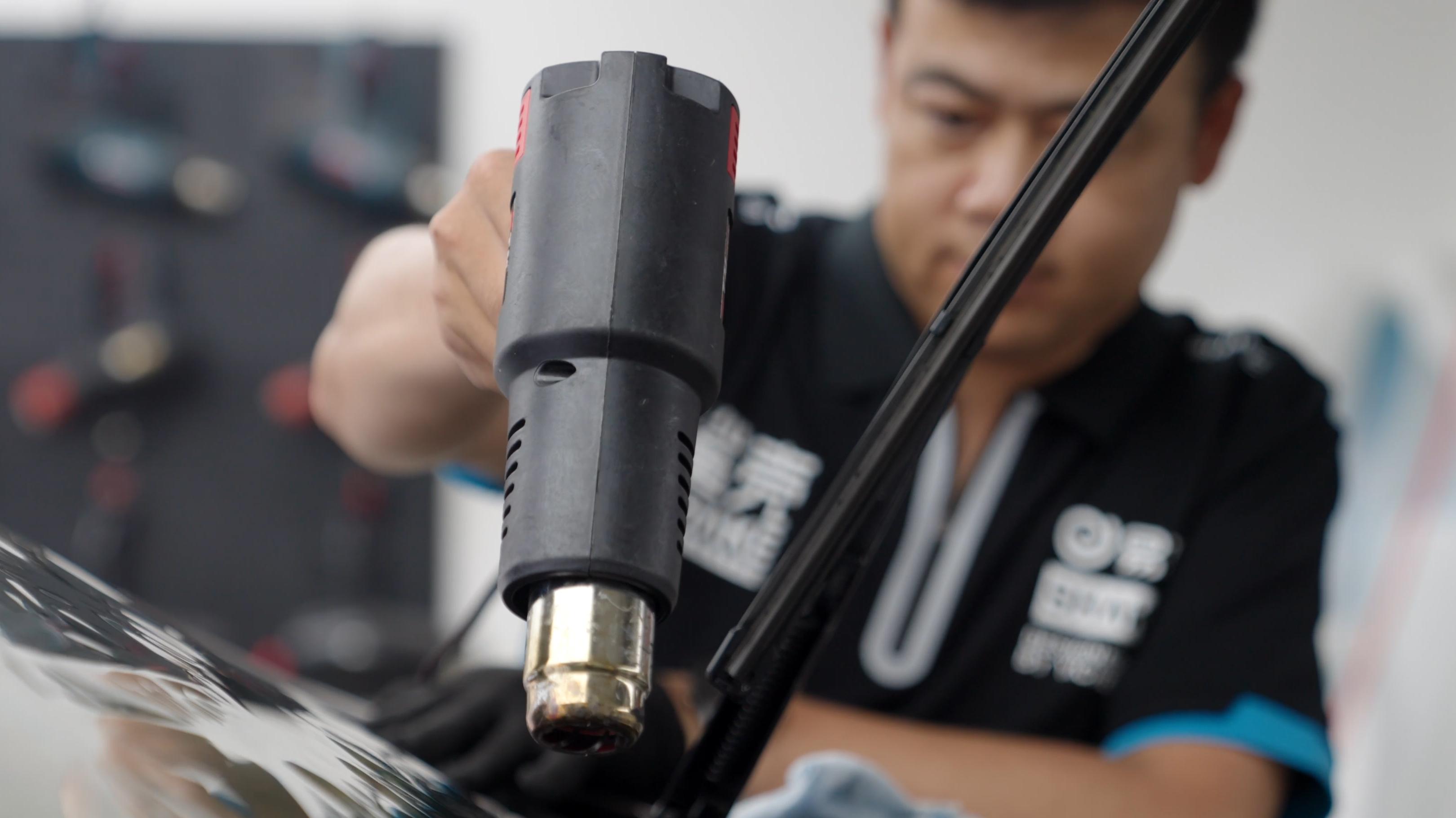 买车砍价别被“送贴膜”忽悠，小心“贴膜刺客”来袭！