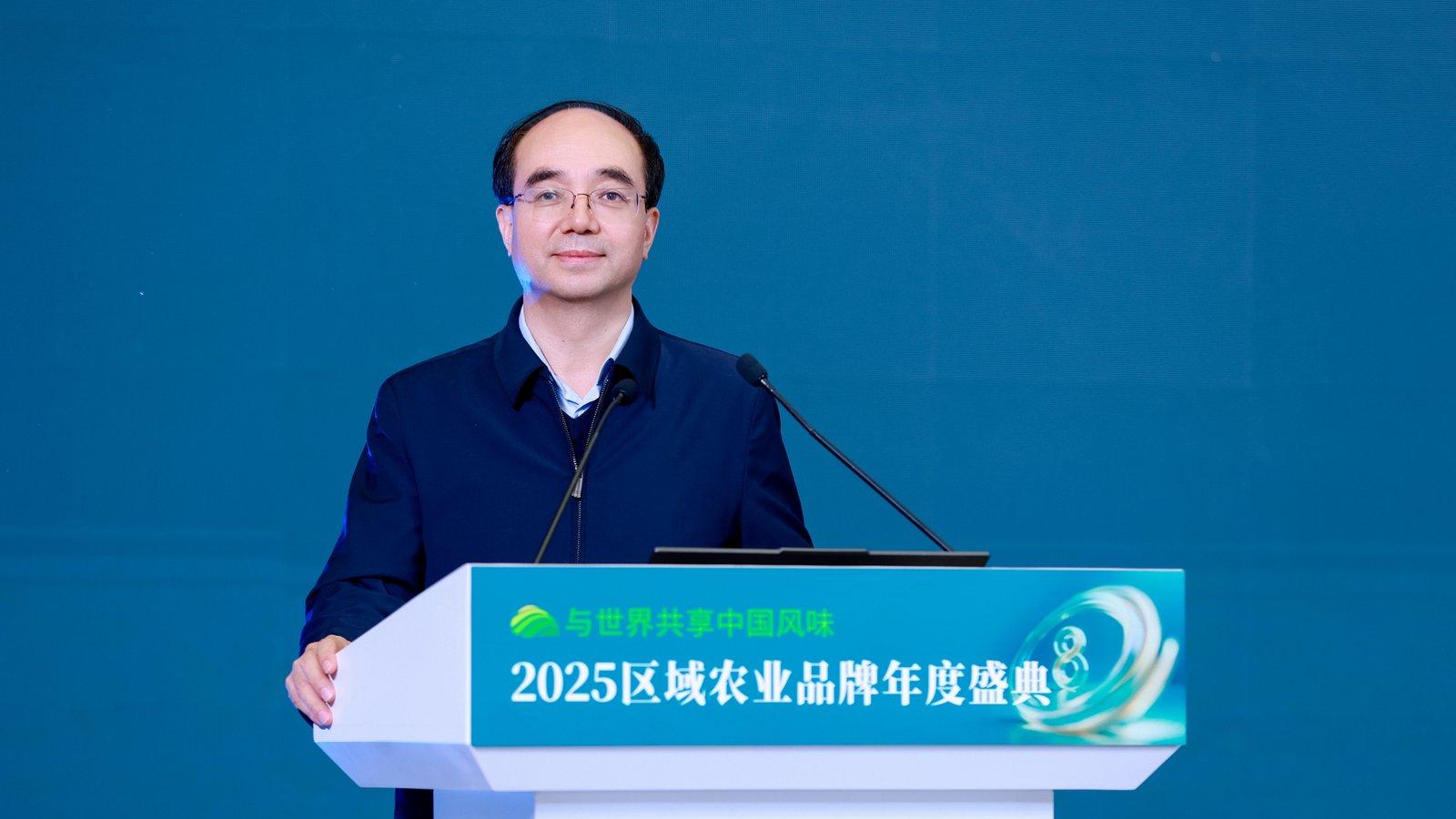 何英禅：战略引领果业转型升级