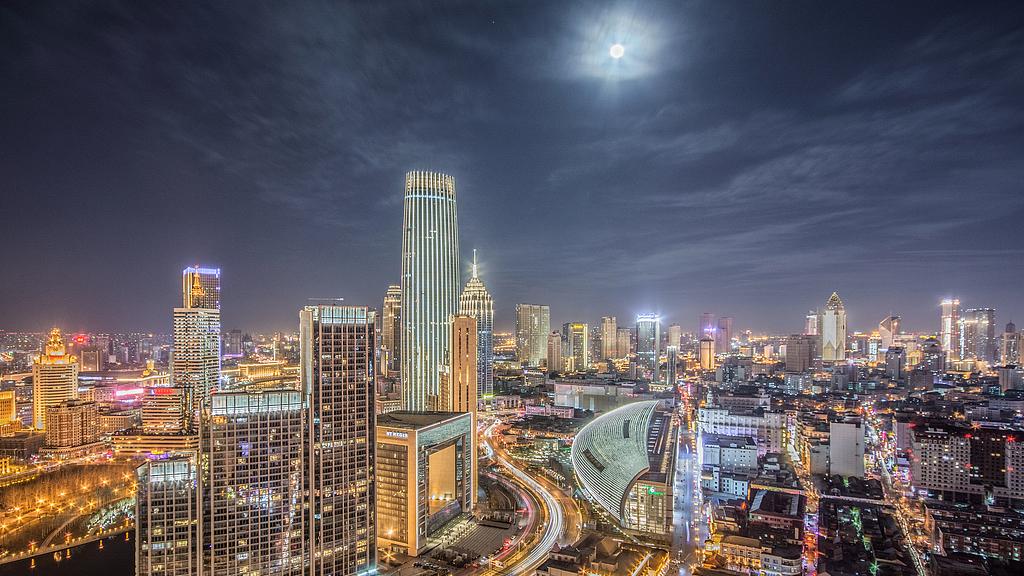 天津免费文艺街区杀疯了！小五大道咖啡香混搭街头涂鸦，随手拍都是电影海报