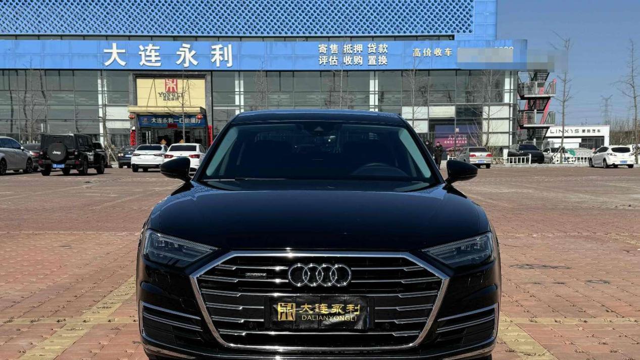 奥迪A8L：2021款四驱舒适型，4万公里一手车，45.9万重塑豪华定义