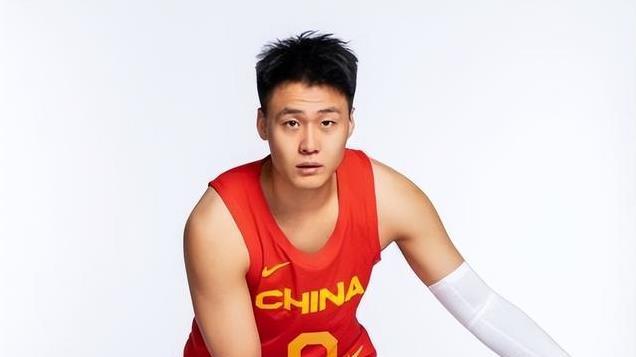 齐麟再道歉：未控制情绪接连发生不当行为，希望通过行动重获信任