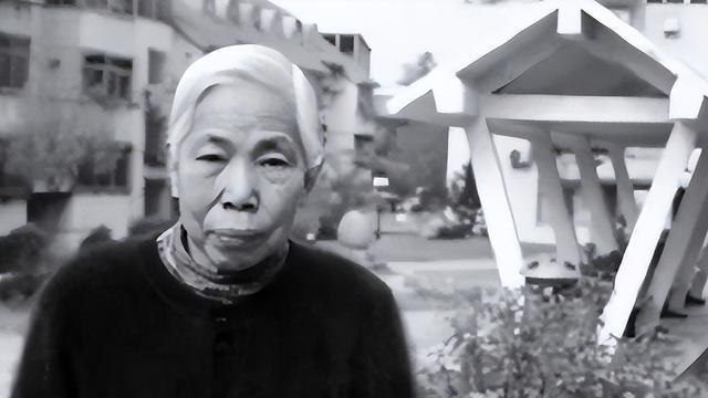 56年毛主席会见堂弟毛泽青，江青开玩笑：你看起来比毛主席高半截