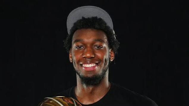 决定了！开除勇士总冠军中锋！NBA生涯可能结束