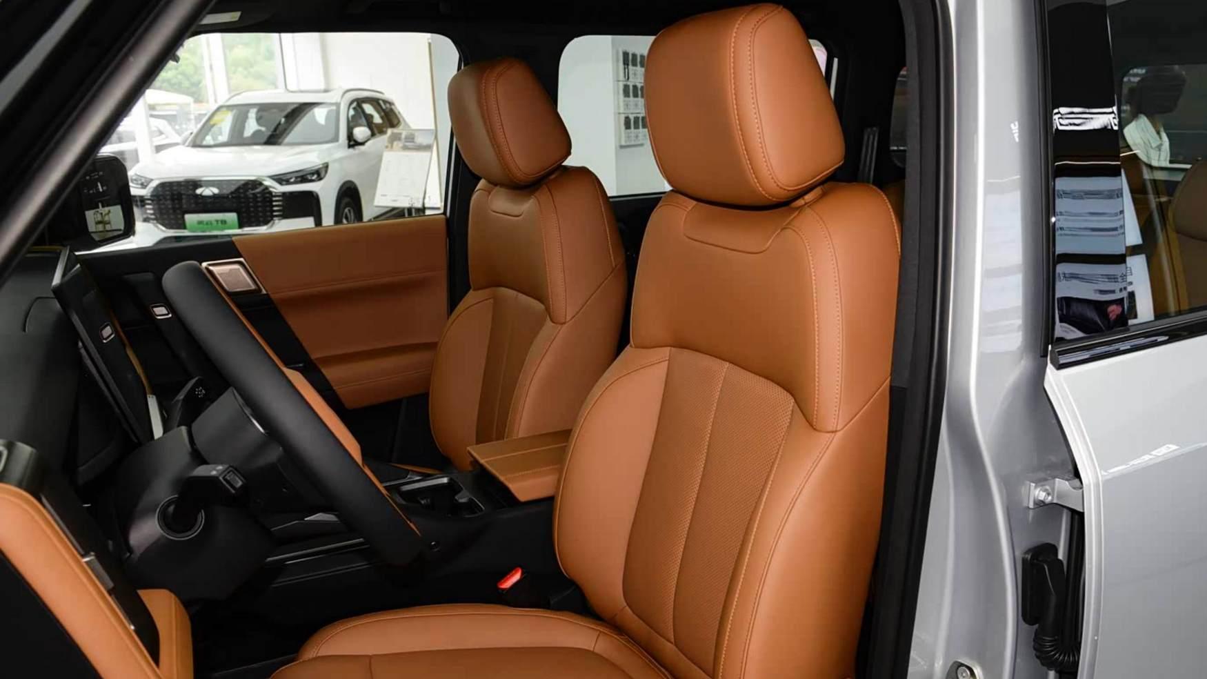 比预售价便宜2万元 顶配四驱带坦克掉头 风云X3L是否值得入手