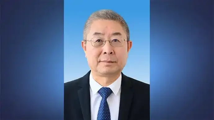 在李嘉诚向贝莱德出卖“全球锁钥”之际，马辉率中共代表团也到达巴拿马